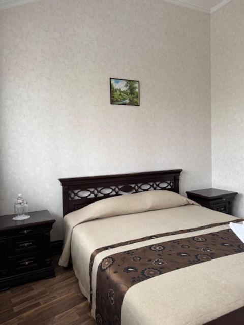 Charivna Taistra Bed & Breakfast Brovary Ngoại thất bức ảnh